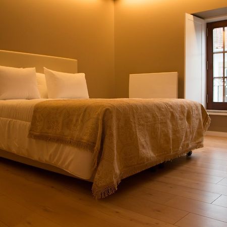 Feira Hostel & Suites Santa Maria da Feira Eksteriør billede